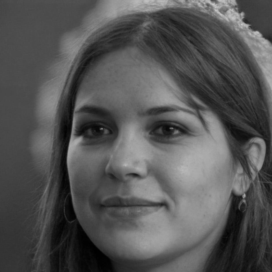 Portrait de Camille Dubois-Mercier, experte en optimisation technique